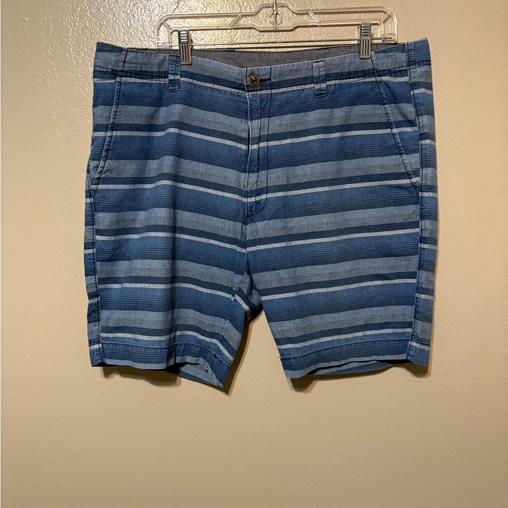 Men's Roundtree &Yorke‎ Striped Casual Shorts Size 38